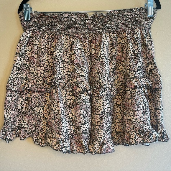 Japan two-piece floral set in size XL - Picture 1 of 8